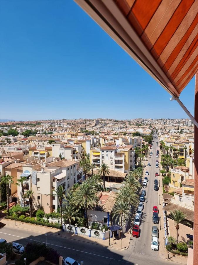 Apartamento De Don Huberto, Los Locos Torrevieja Bagian luar foto